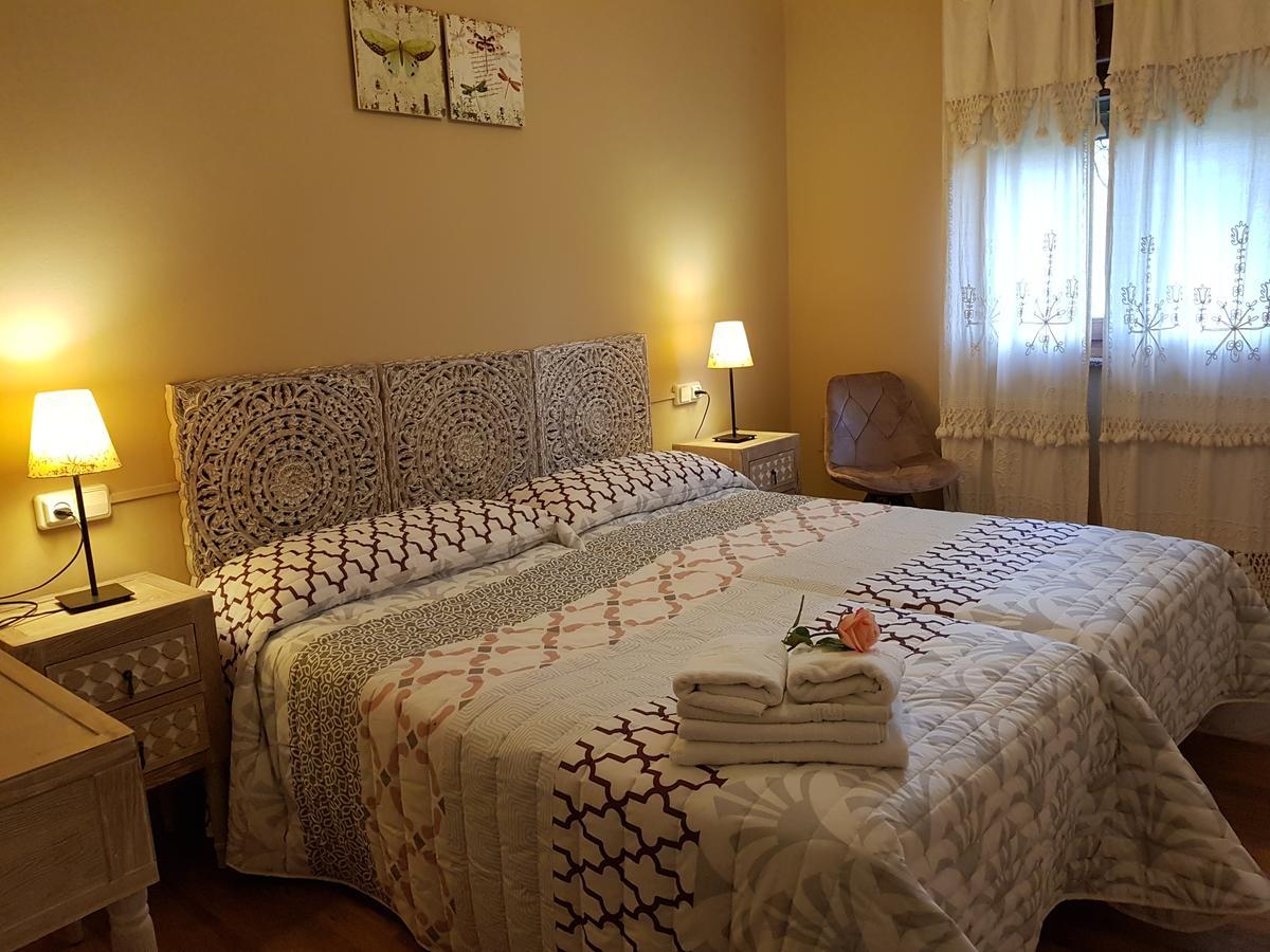 Hotel Azabache Susierra Onís Buitenkant foto