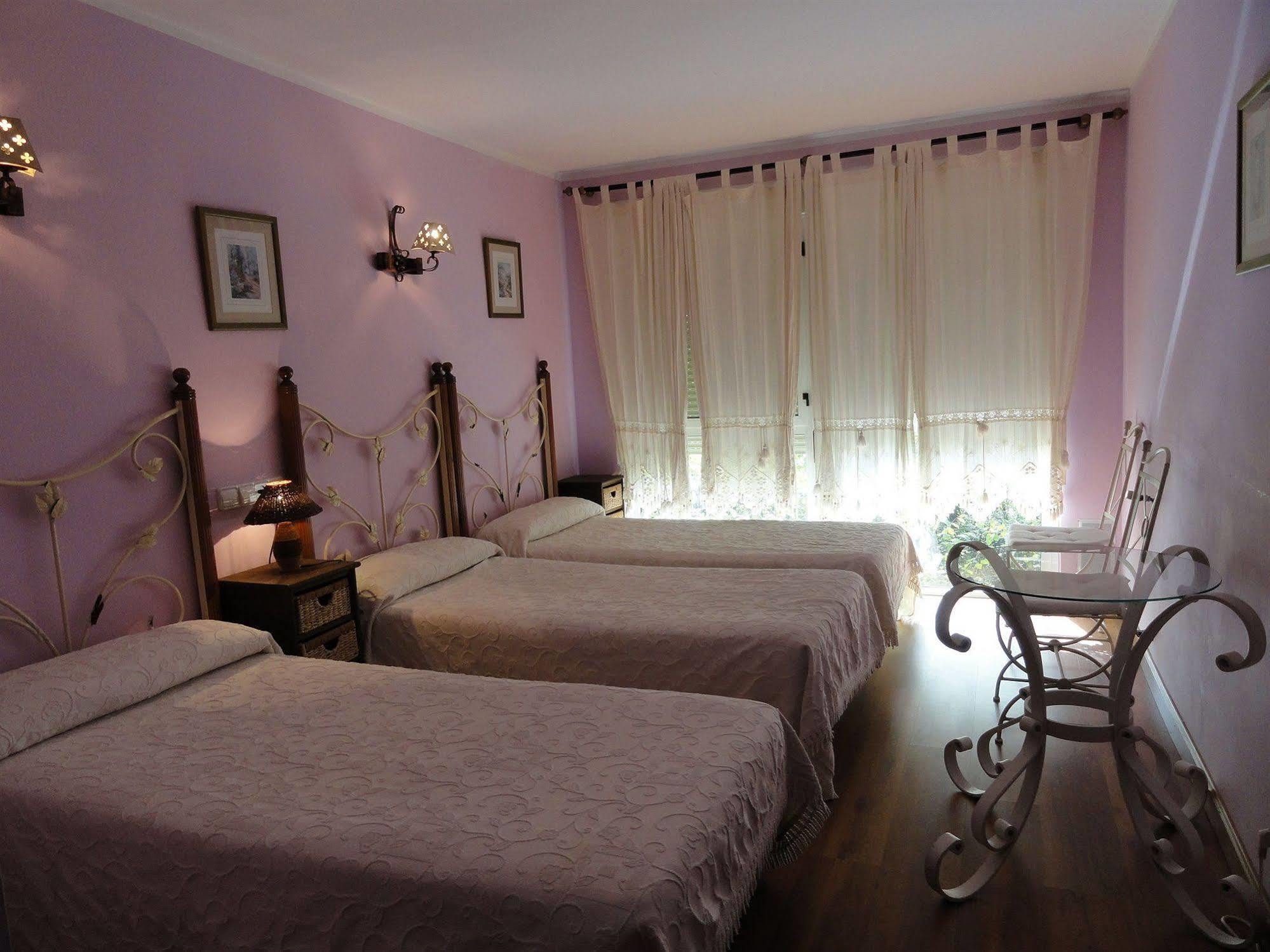 Hotel Azabache Susierra Onís Buitenkant foto