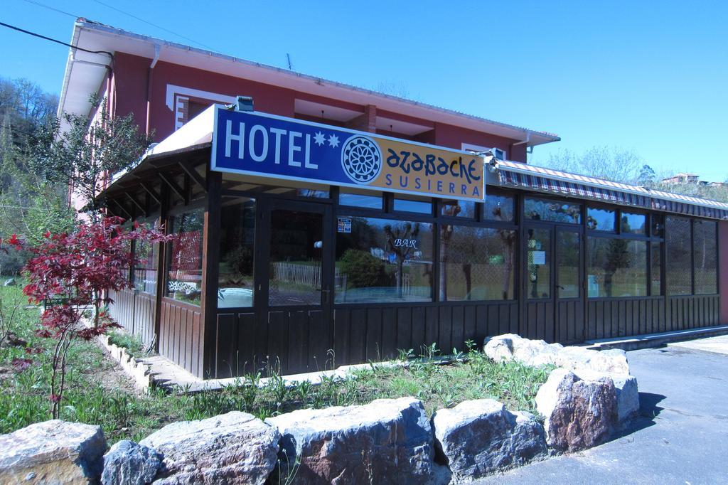 Hotel Azabache Susierra Onís Buitenkant foto